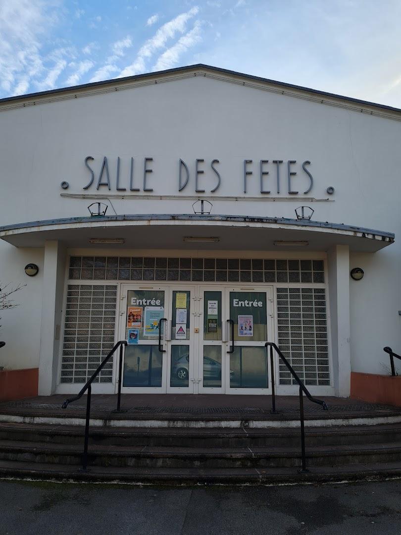 Salle des Fetes de Chassieu - Photo 2